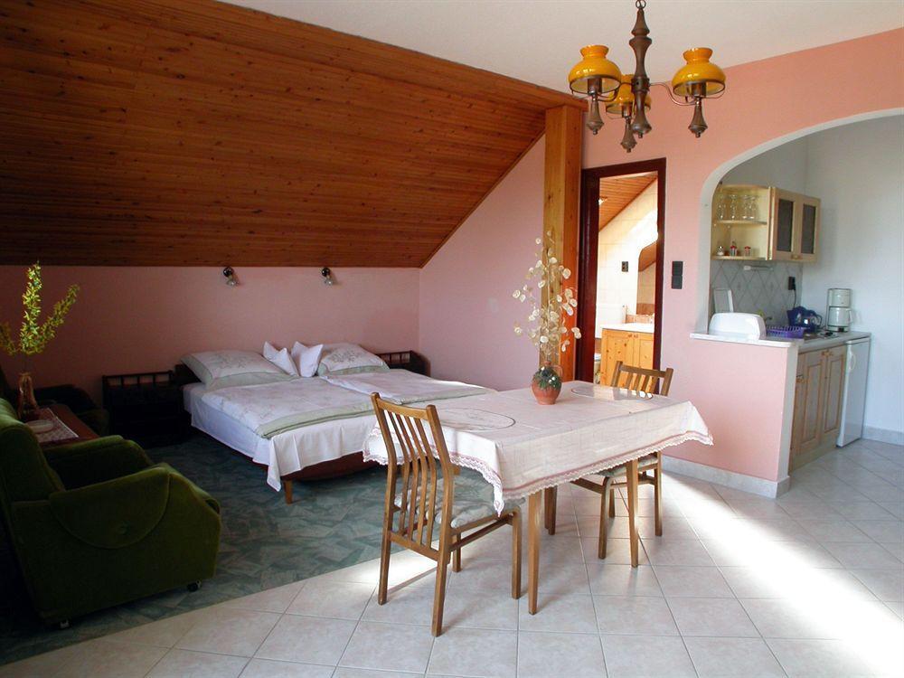 Heviz Therme Apartmenthaus מראה חיצוני תמונה
