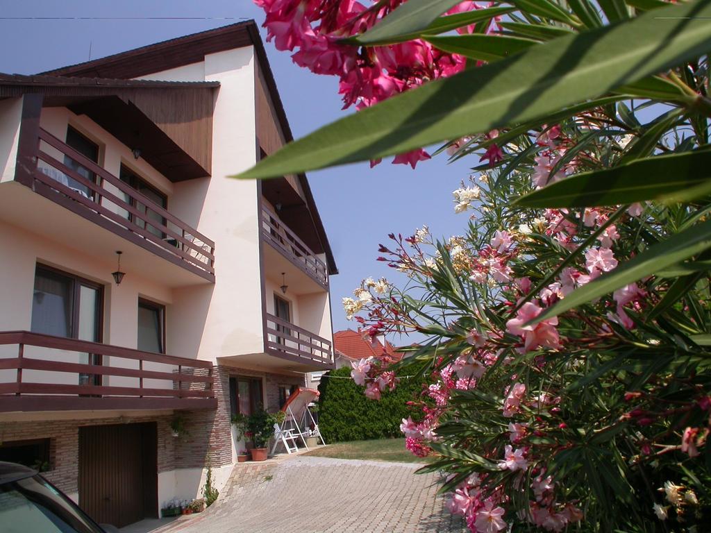 Heviz Therme Apartmenthaus מראה חיצוני תמונה