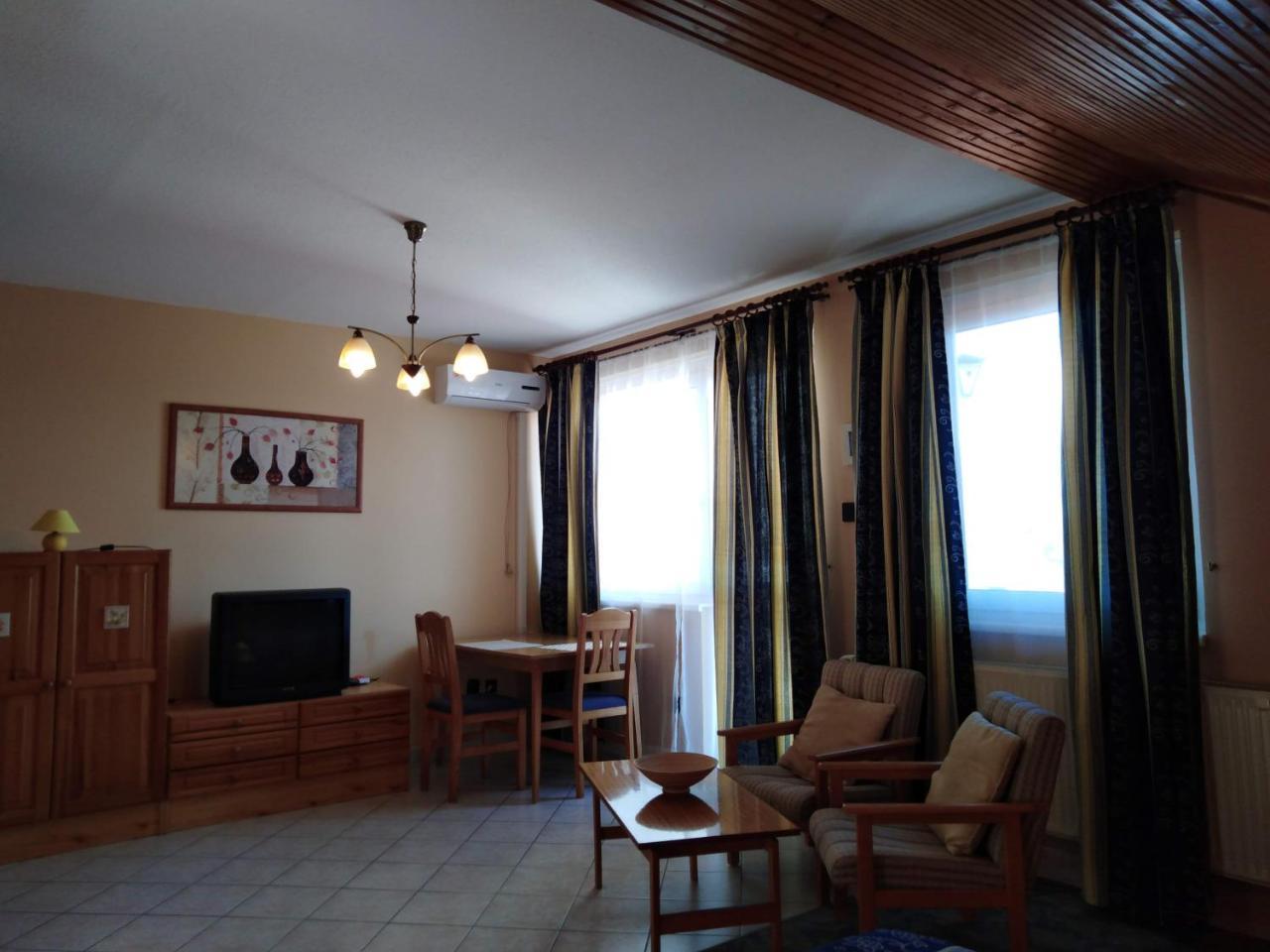 Heviz Therme Apartmenthaus מראה חיצוני תמונה
