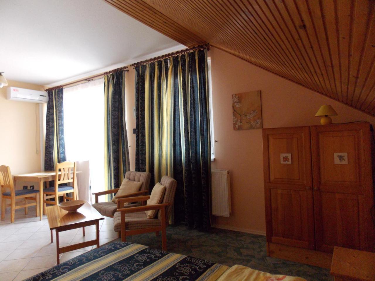Heviz Therme Apartmenthaus מראה חיצוני תמונה